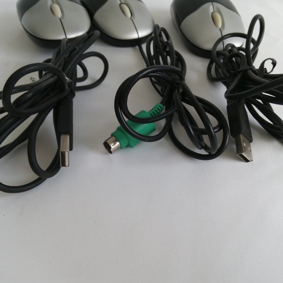 HP P/N:MOAFUO, Wired MOUSE, BLACK AND SILVER - Picture 3 of 6